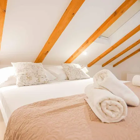 Sole With Private Pool * Kaštela