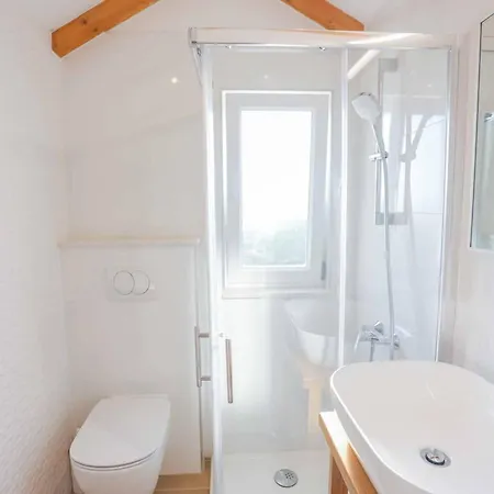 Sole With Private Pool *