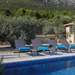 Sole With Private Pool *