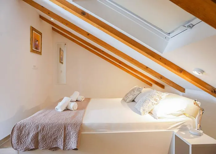 Sole With Private Pool *